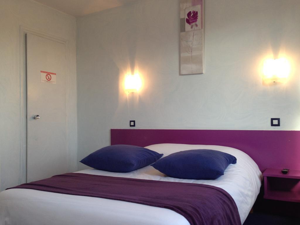 Family Hotel - Site Du Parc Jaunay-Clan Habitación foto